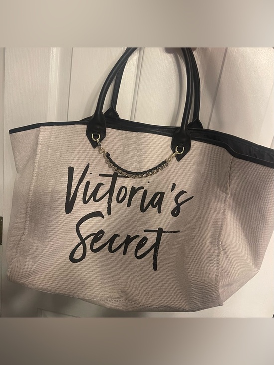Victoria's Secret Handbags - Victoria’s Secret Tote Large